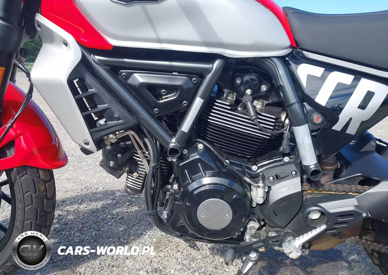 2025 Ducati Scrambler Icon VIN:ZDMKAT3M9SB008728 - 9