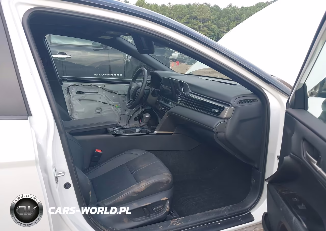 2025 Toyota Camry Xse VIN:4T1DAACK4SU117427 - 5