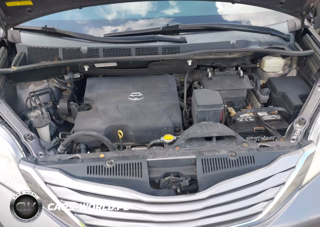 2016 Toyota Sienna Xle 8 Passenger VIN:5TDYK3DC2GS692112 - 10