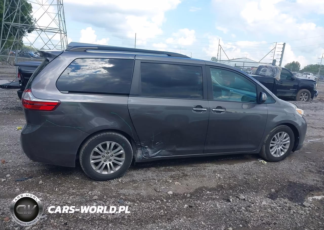 2016 Toyota Sienna Xle 8 Passenger VIN:5TDYK3DC2GS692112 - 13