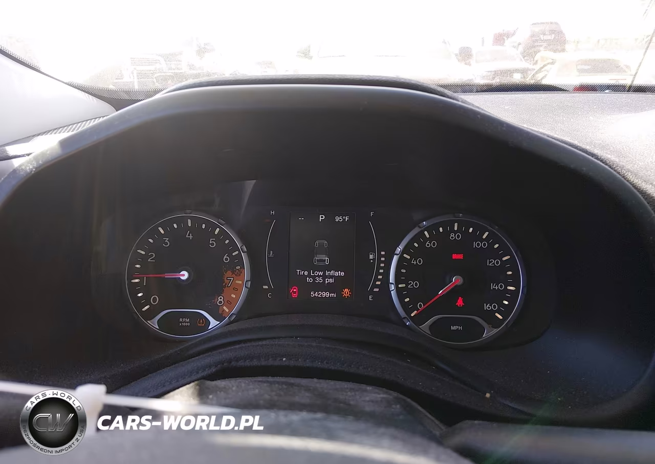 2015 Jeep Renegade Sport VIN:ZACCJAAT8FPB45766 - 7