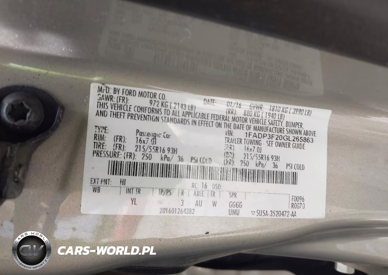 2016 Ford Focus Se VIN:1FADP3F20GL265863 - 9