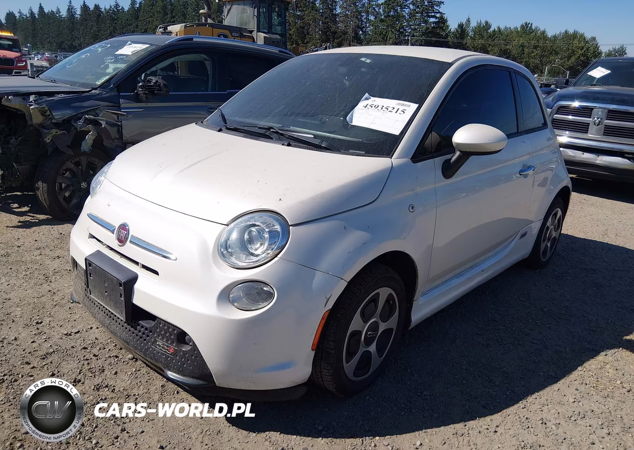 2016 Fiat 500E Battery Electric VIN:3C3CFFGE1GT229286 - 2