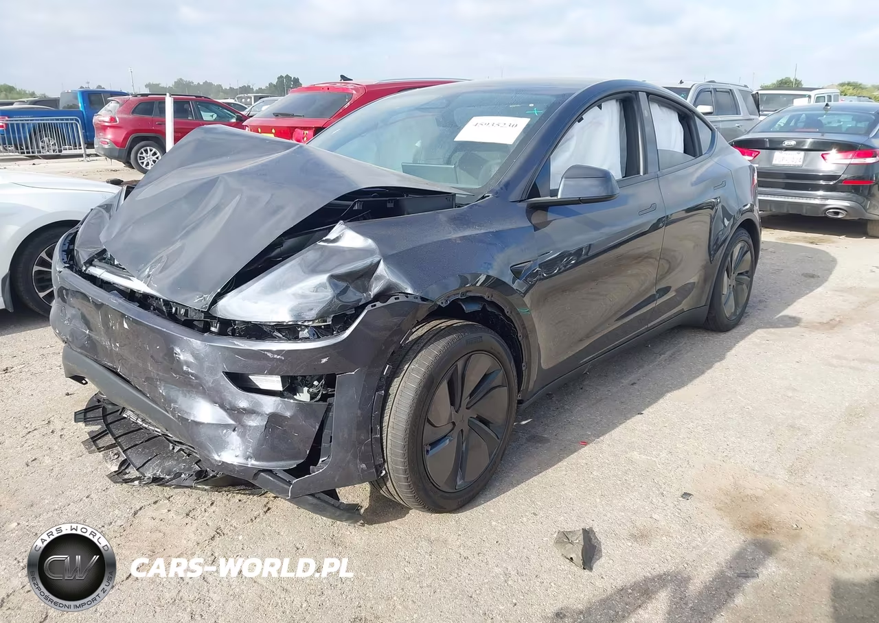 2026 Tesla Model Y VIN:7SAYGDED7TA753242 - 2