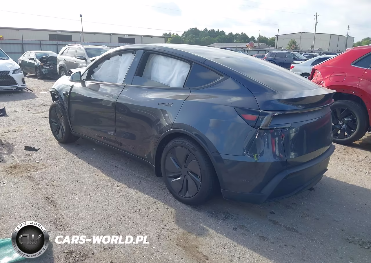 2026 Tesla Model Y VIN:7SAYGDED7TA753242 - 3