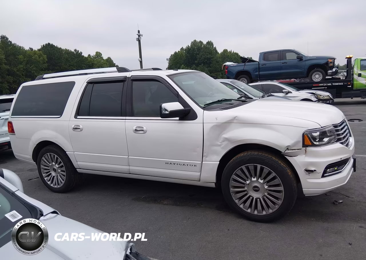2016 Lincoln Navigator L Select VIN:5LMJJ3JT4GEL11609 - 13