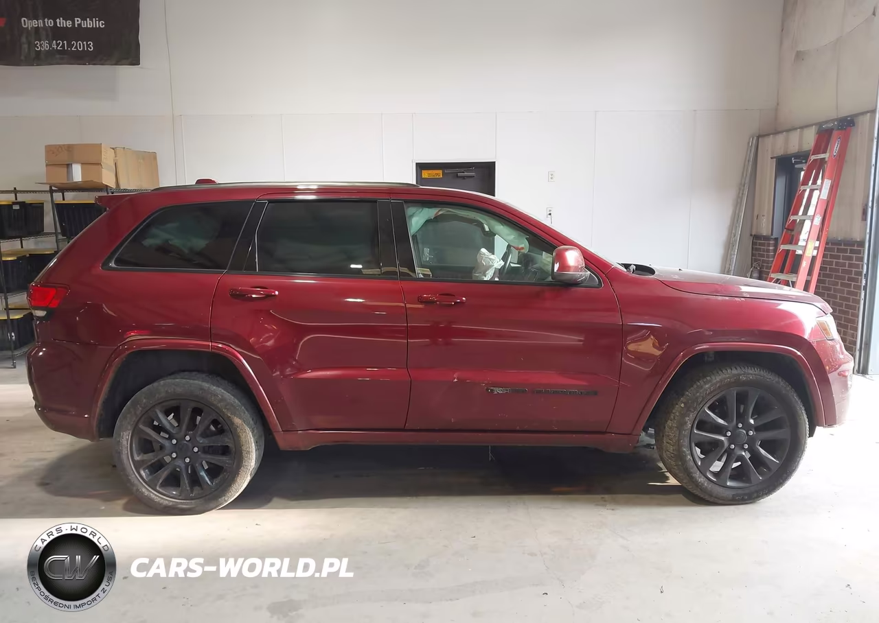 2018 Jeep Grand Cherokee Altitude 4X4 VIN:1C4RJFAG0JC487221 - 14