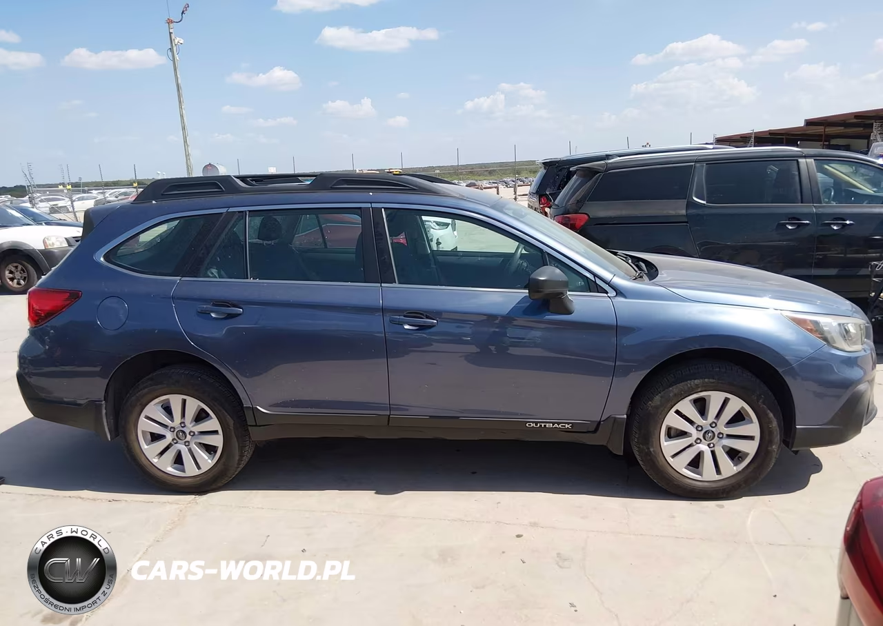2018 Subaru Outback 2.5I VIN:4S4BSAAC1J3300952 - 13