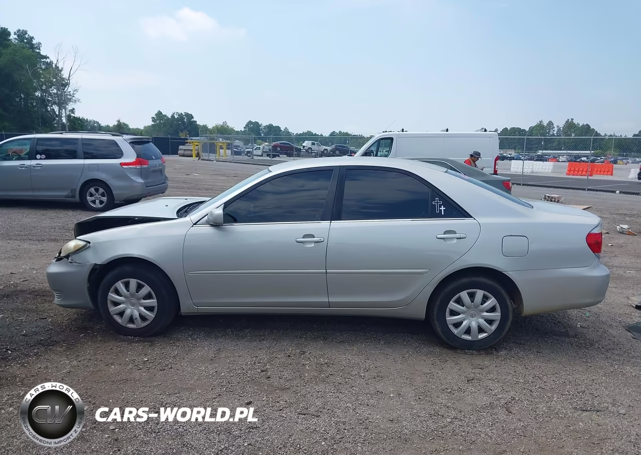 2006 Toyota Camry Le VIN:4T1BE32K46U734678 - 13