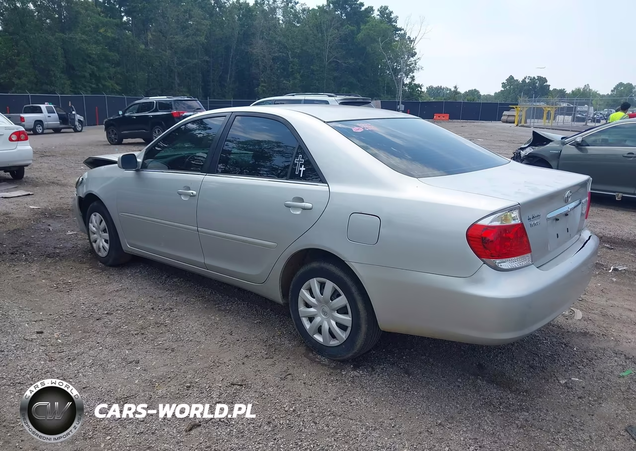 2006 Toyota Camry Le VIN:4T1BE32K46U734678 - 3