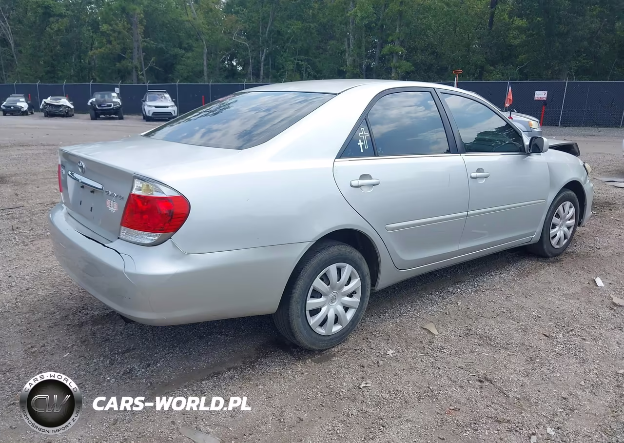 2006 Toyota Camry Le VIN:4T1BE32K46U734678 - 4