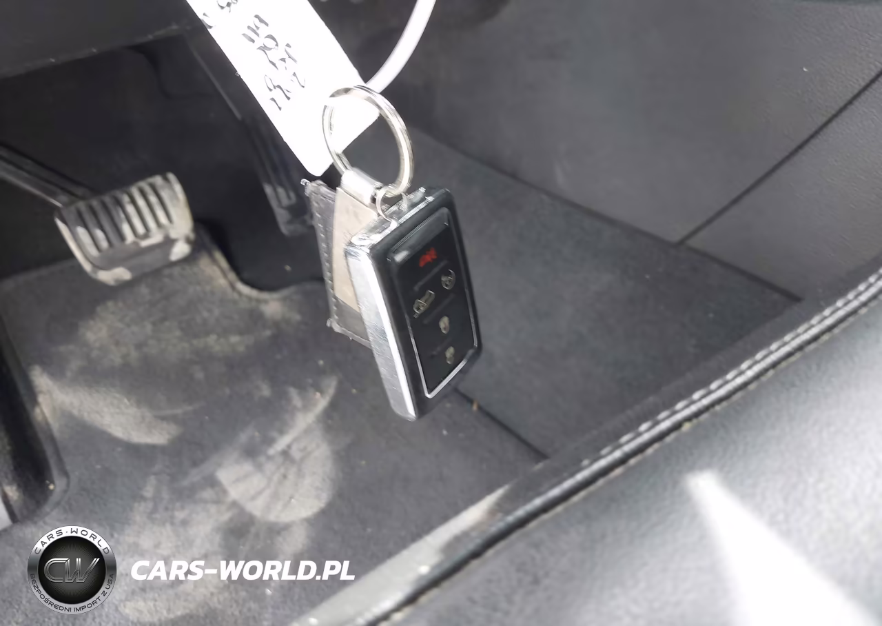 2022 Jeep Grand Cherokee L Limited 4X2 VIN:1C4RJJBG6N8608540 - 11