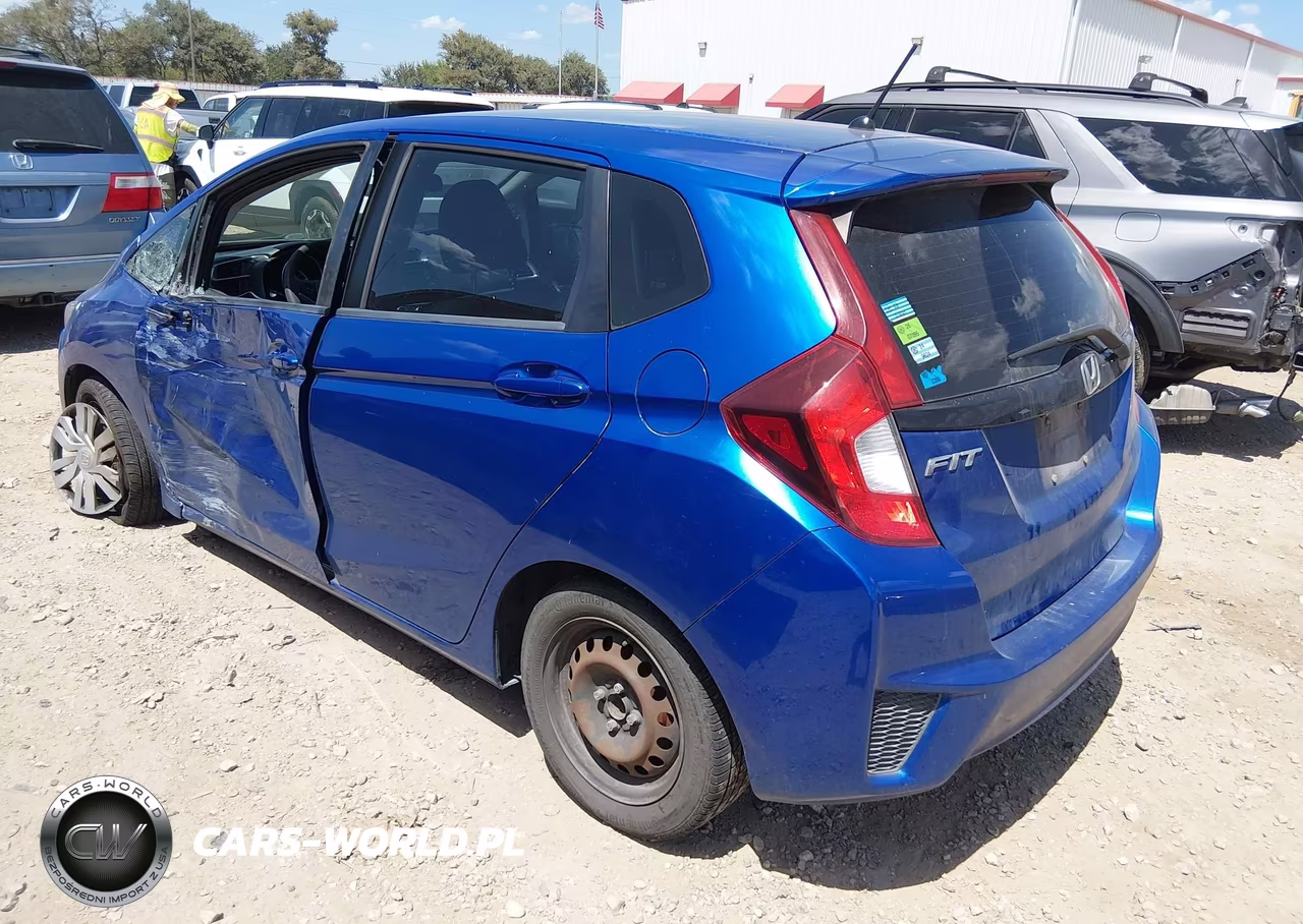 2015 Honda Fit Lx VIN:3HGGK5H51FM780393 - 3