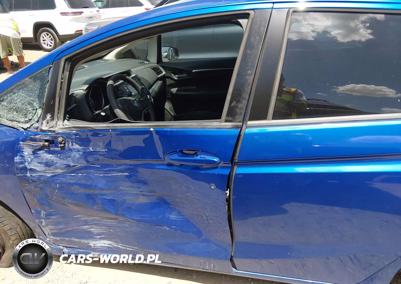 2015 Honda Fit Lx VIN:3HGGK5H51FM780393 - 6