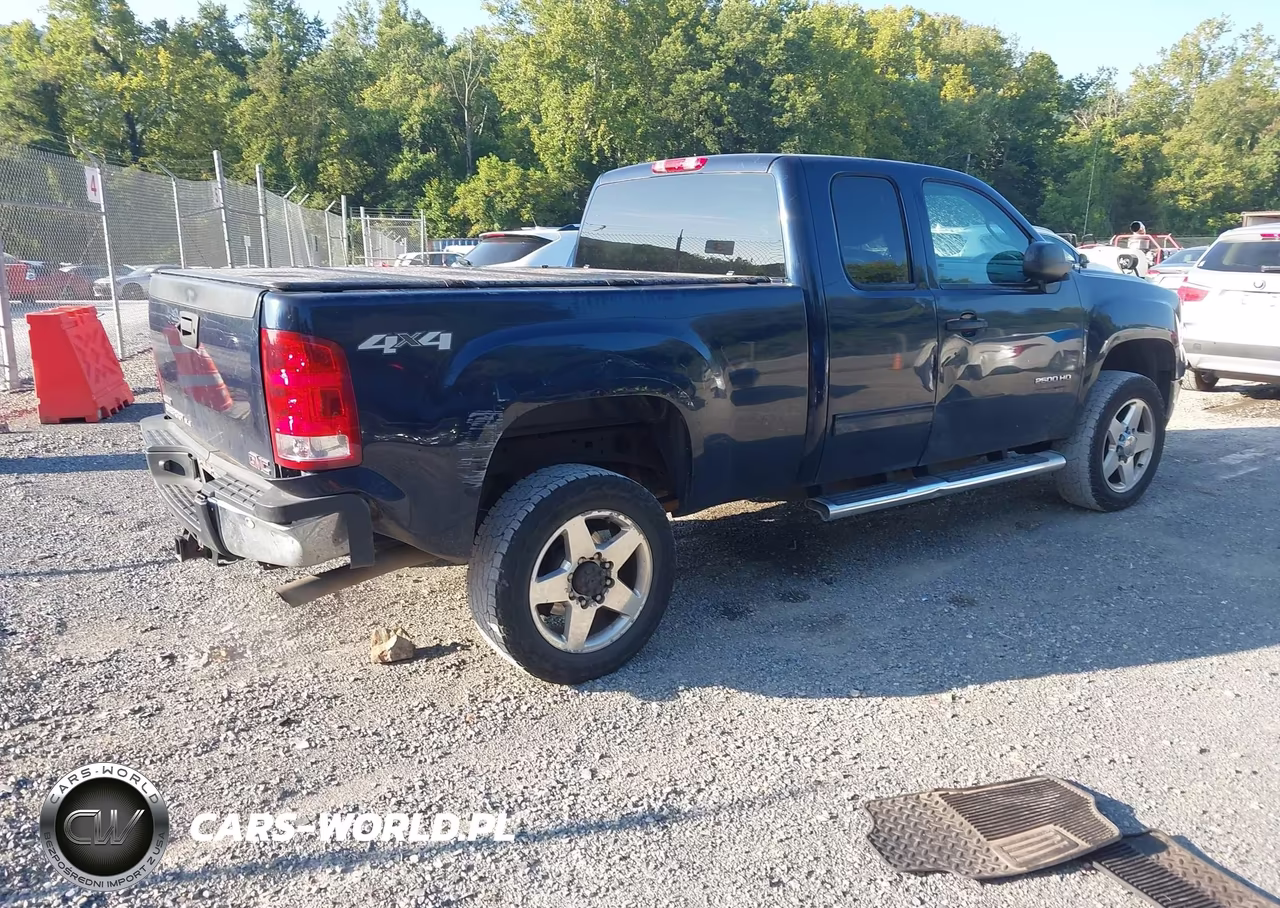 2011 GMC Sierra 2500Hd Sle VIN:1GT220CG9BZ338622 - 4