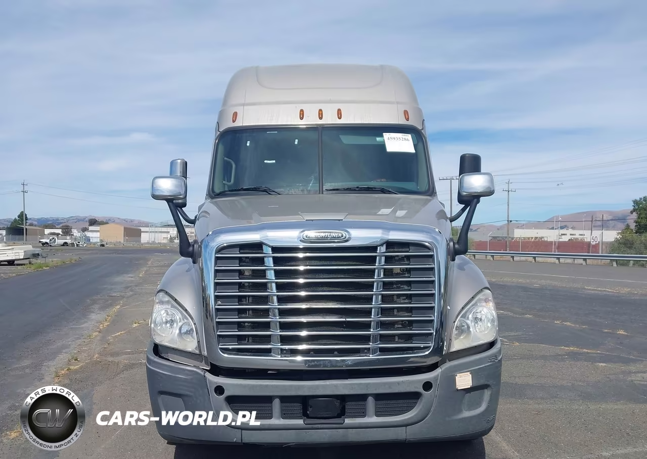 2016 Freightliner Cascadia 125 VIN:3AKJGLDR4GSGV7788 - 15