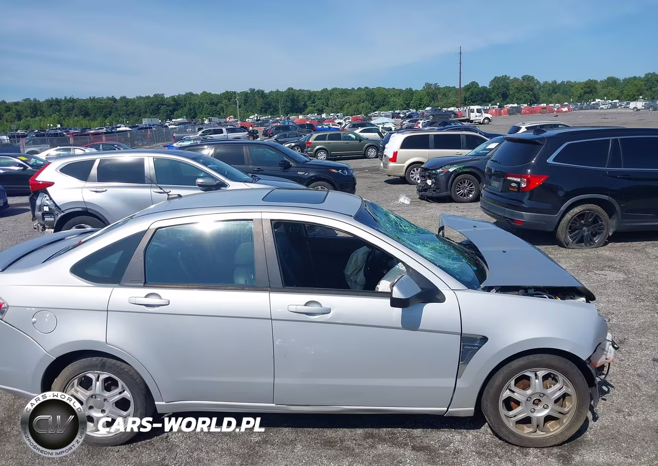 2008 Ford Focus Se-Ses VIN:1FAHP35NX8W202783 - 12