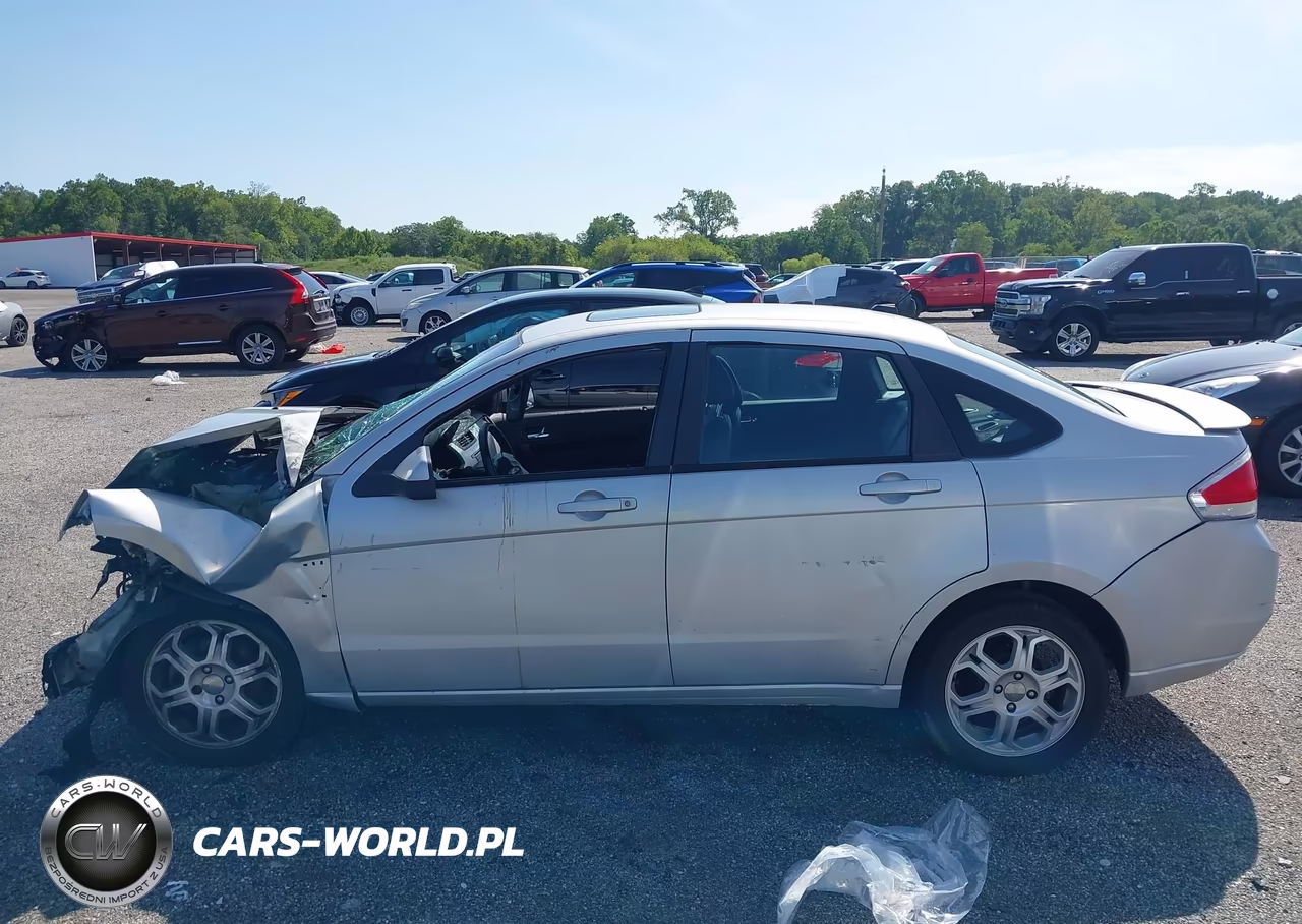 2008 Ford Focus Se-Ses VIN:1FAHP35NX8W202783 - 13