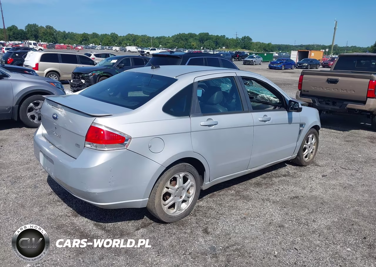 2008 Ford Focus Se-Ses VIN:1FAHP35NX8W202783 - 4