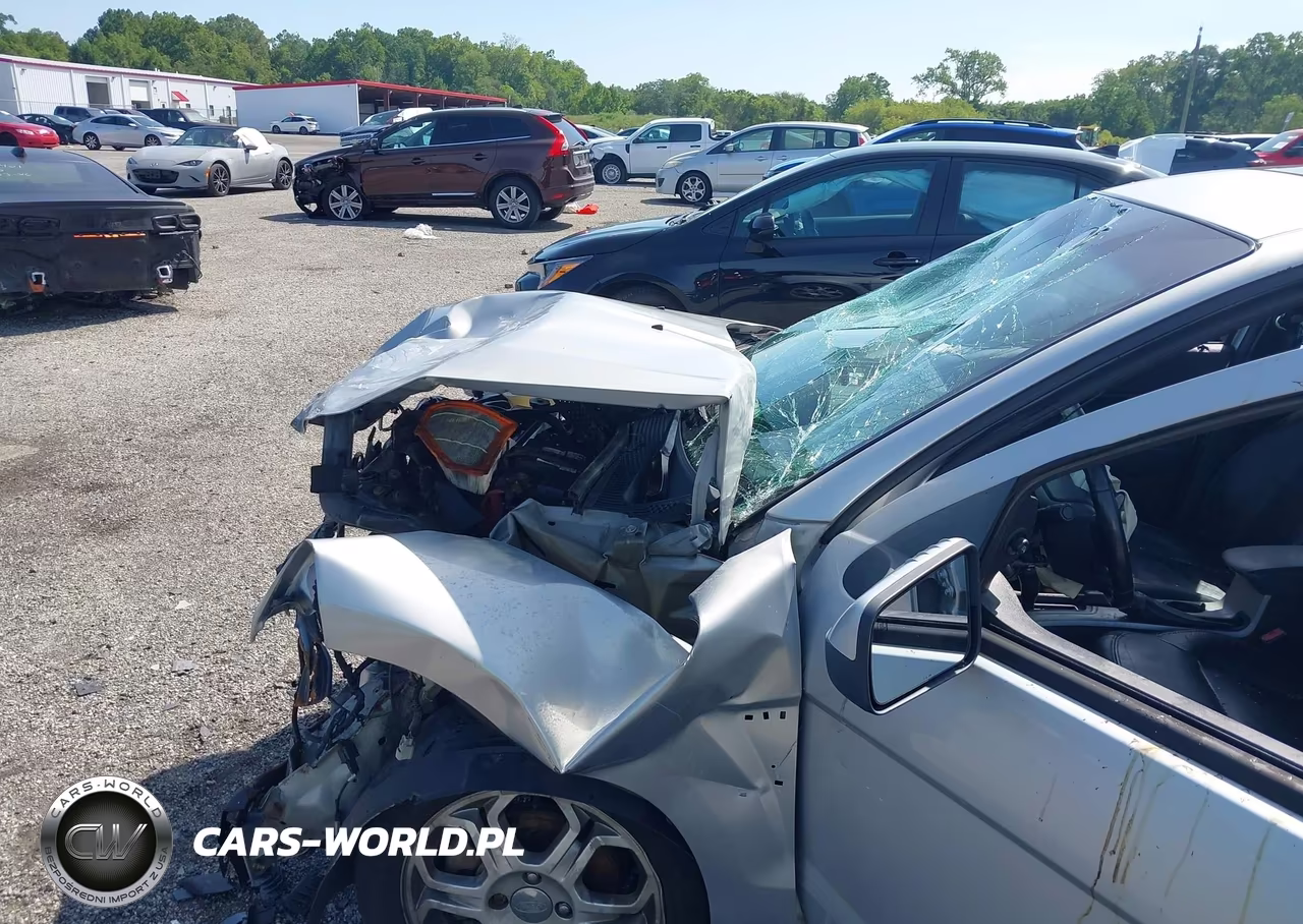2008 Ford Focus Se-Ses VIN:1FAHP35NX8W202783 - 6