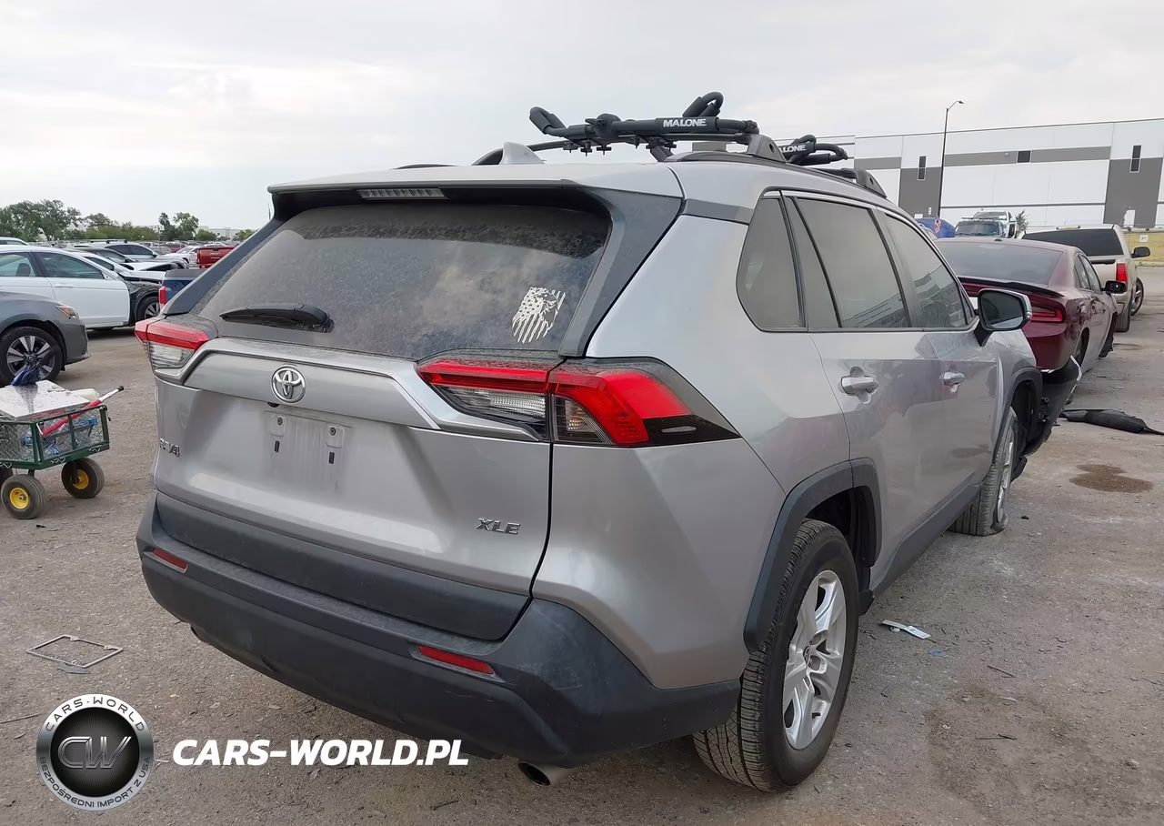 2021 Toyota Rav4 Xle VIN:2T3W1RFV0MC168982 - 4