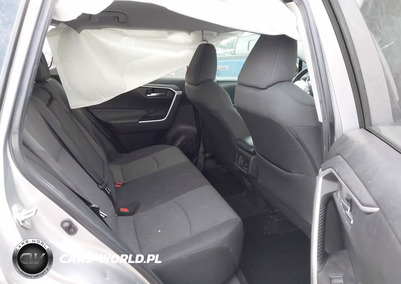 2021 Toyota Rav4 Xle VIN:2T3W1RFV0MC168982 - 8