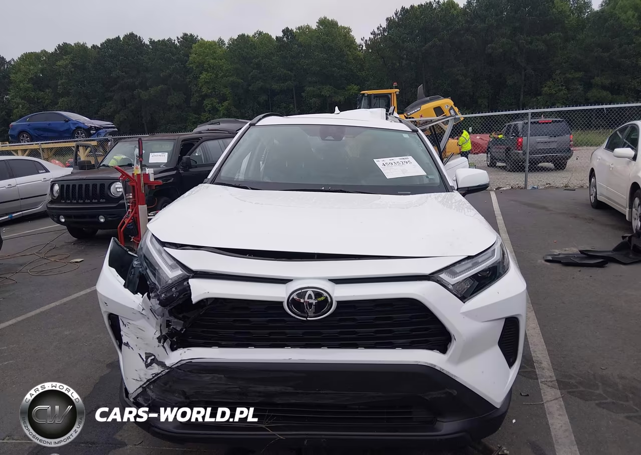 2024 Toyota Rav4 Xle VIN:2T3W1RFV7RW336686 - 12