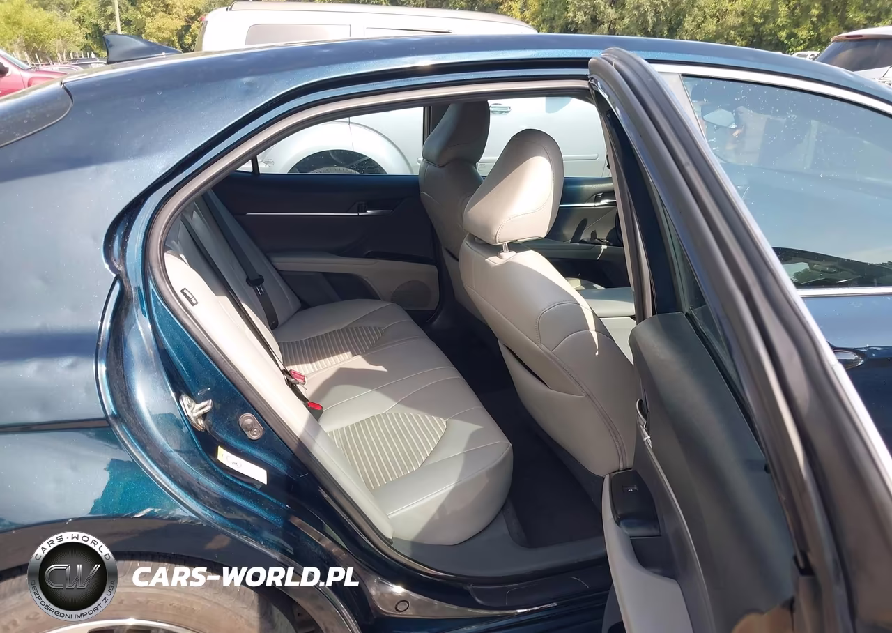 2019 Toyota Camry Se VIN:4T1B11HK8KU724012 - 8