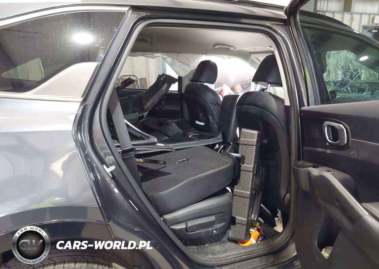 2022 Kia Sorento S VIN:5XYRL4LC6NG129535 - 8