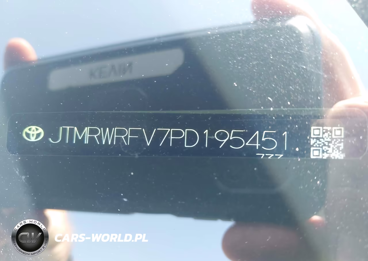 2023 Toyota Rav4 Hybrid Xle VIN:JTMRWRFV7PD195451 - 17