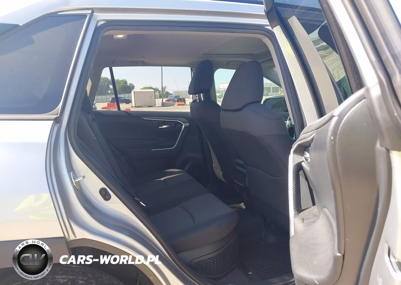 2023 Toyota Rav4 Hybrid Xle VIN:JTMRWRFV7PD195451 - 8