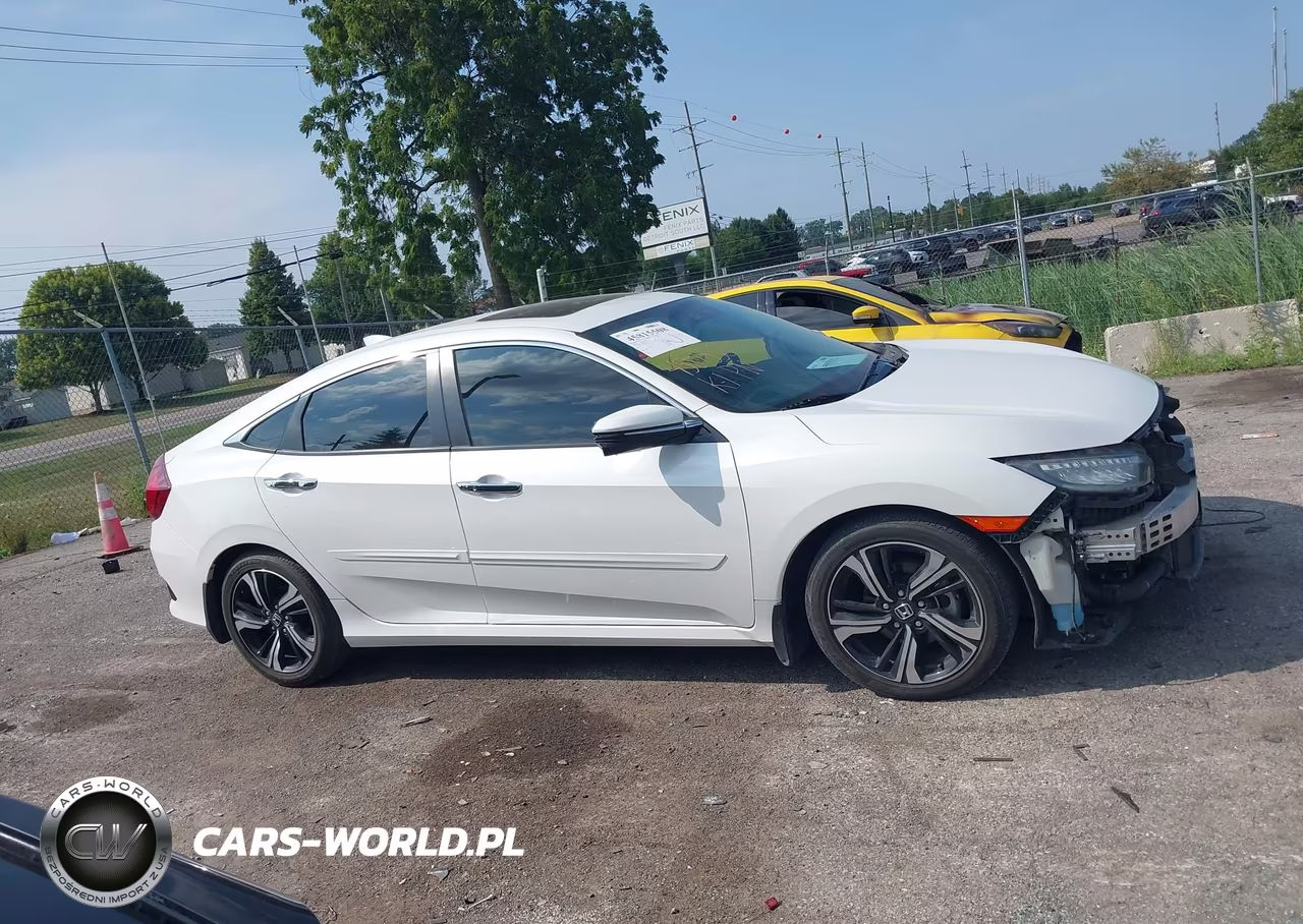 2016 Honda Civic Touring VIN:19XFC1F92GE037176 - 13