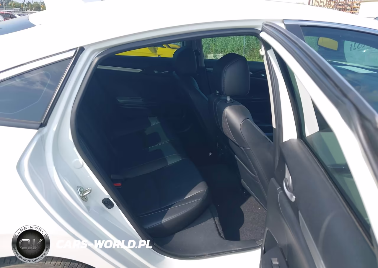 2016 Honda Civic Touring VIN:19XFC1F92GE037176 - 8