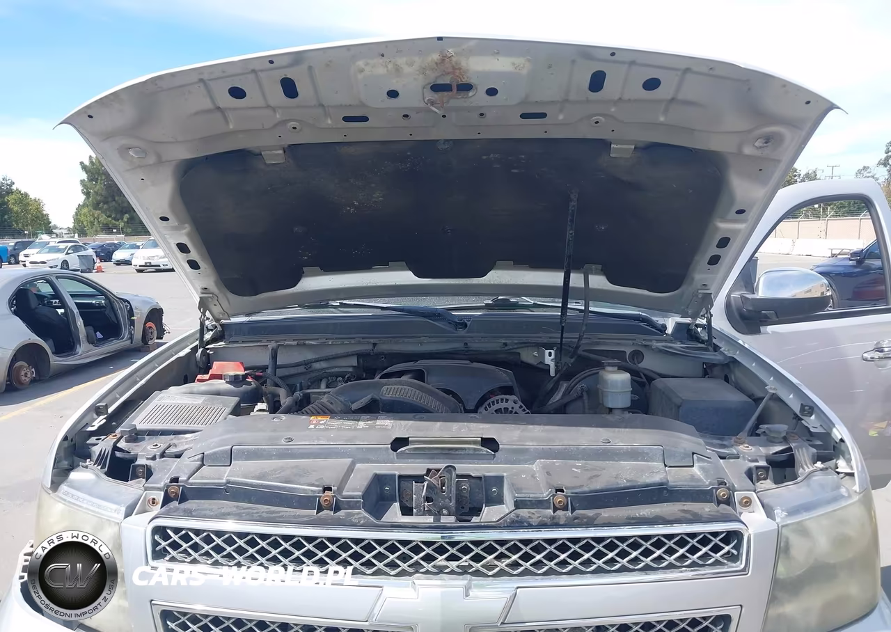 2012 Chevrolet Avalanche Lt VIN:3GNTKFE78CG226536 - 10