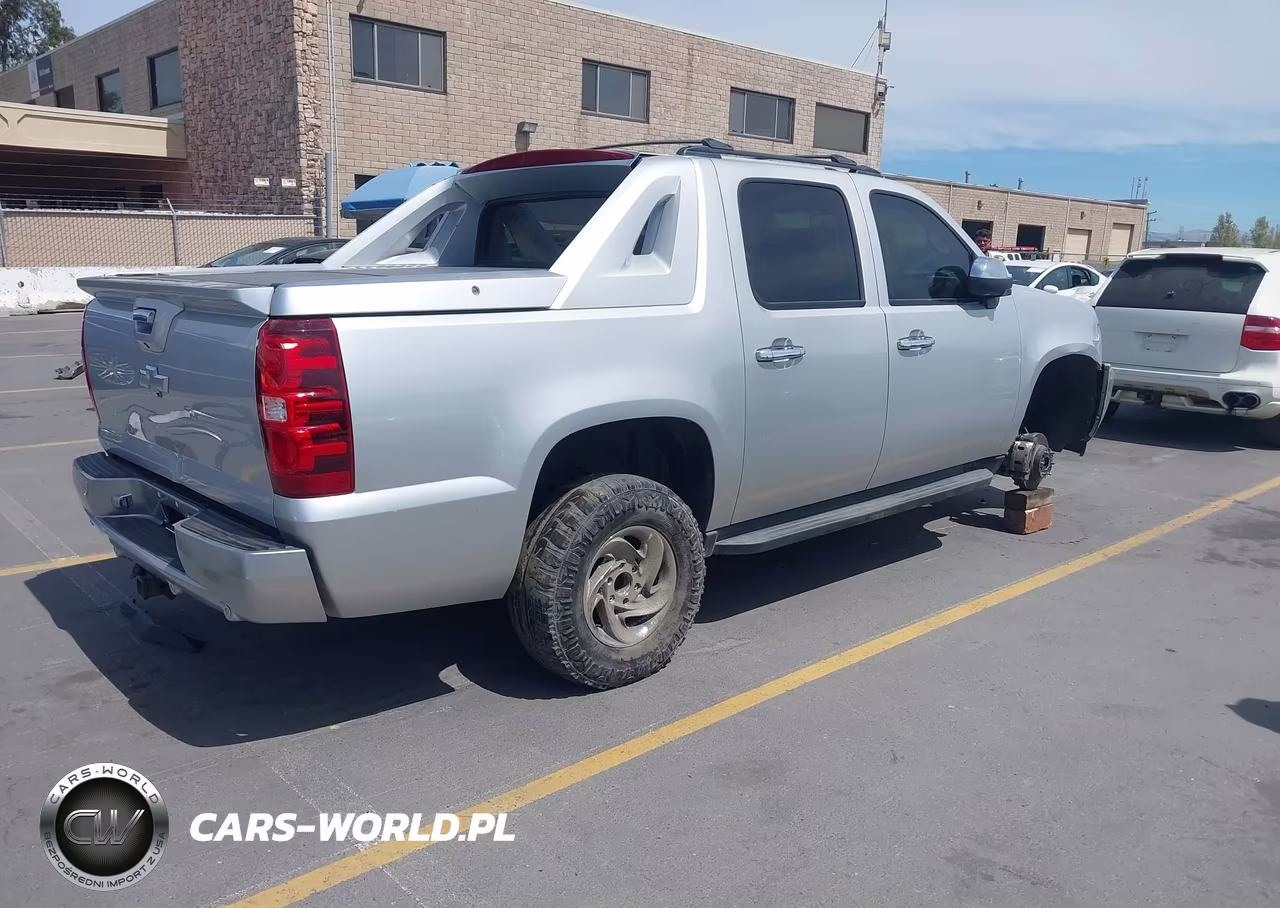 2012 Chevrolet Avalanche Lt VIN:3GNTKFE78CG226536 - 4