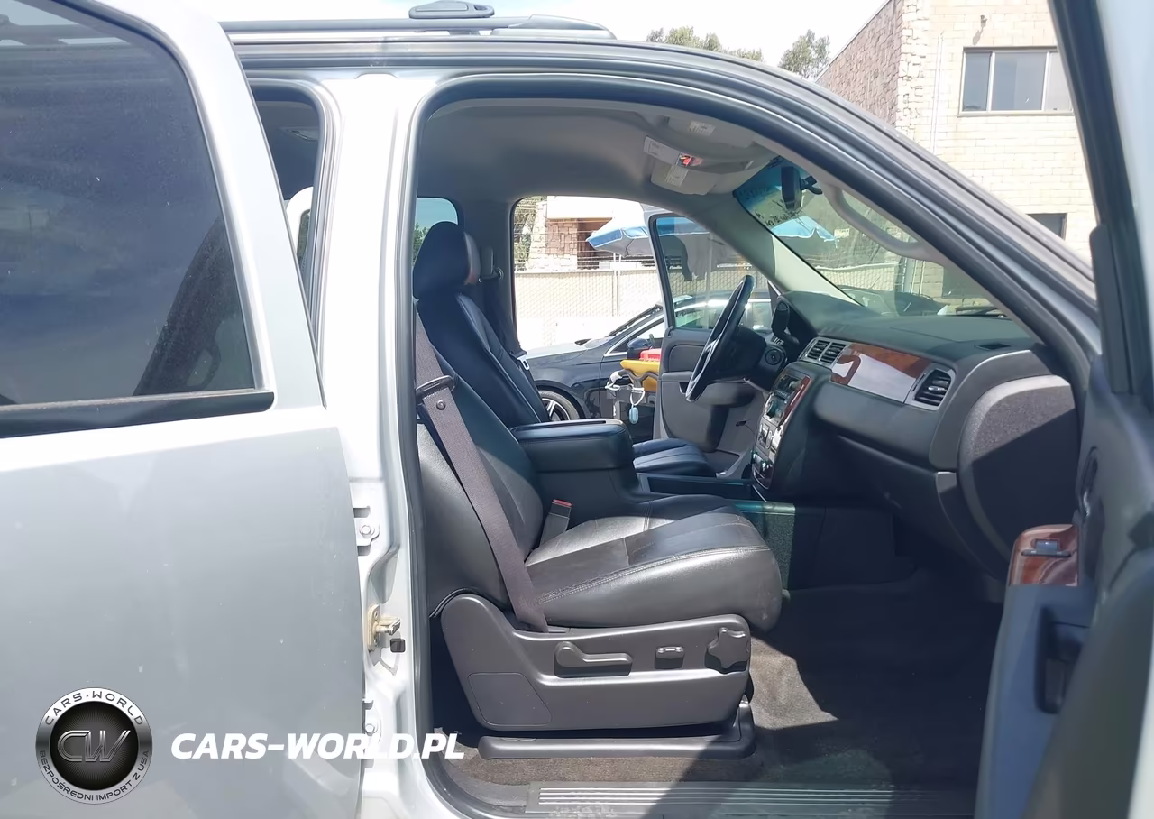 2012 Chevrolet Avalanche Lt VIN:3GNTKFE78CG226536 - 5