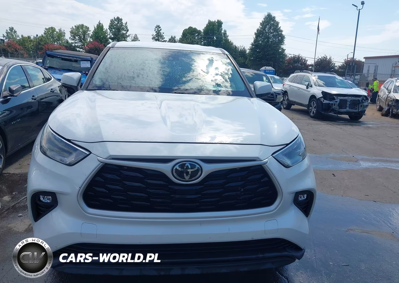 2022 Toyota Highlander Le VIN:5TDBZRBH0NS578609 - 13