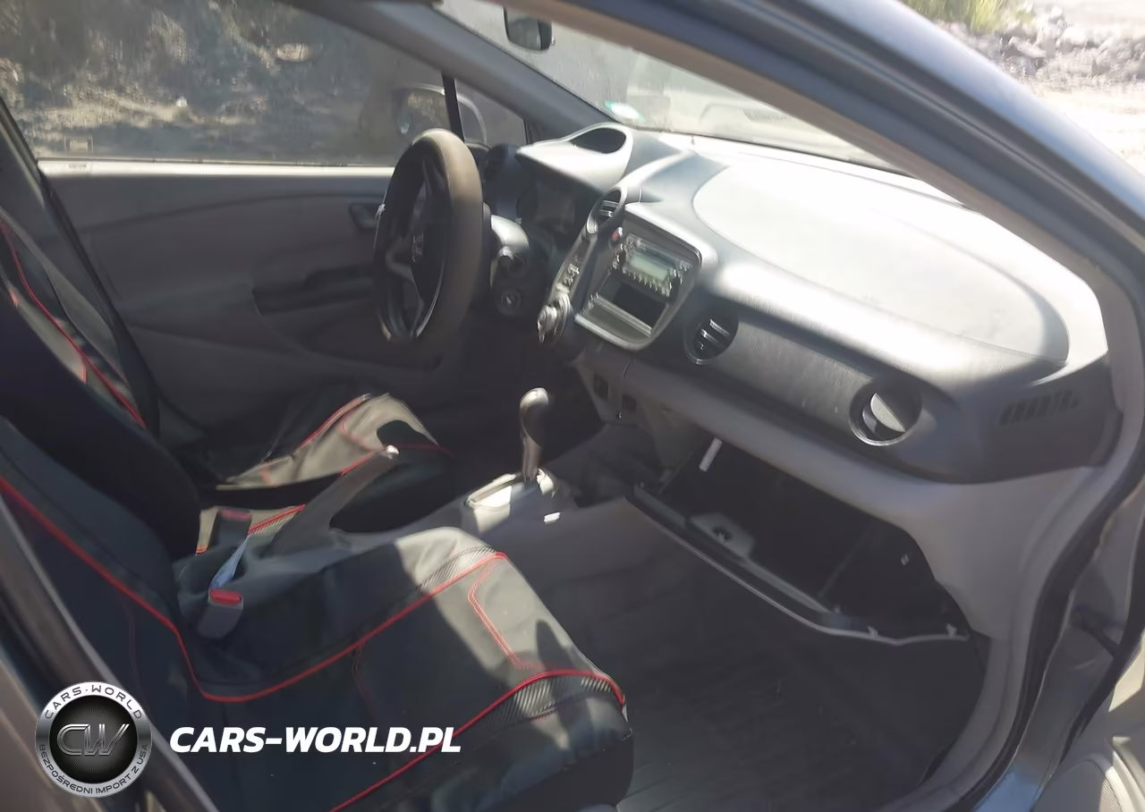 2011 Honda Insight VIN:JHMZE2H38BS001695 - 5