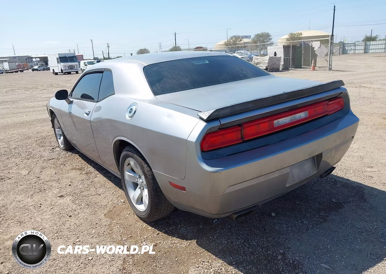 2013 Dodge Challenger Sxt VIN:2C3CDYAG7DH561927 - 3
