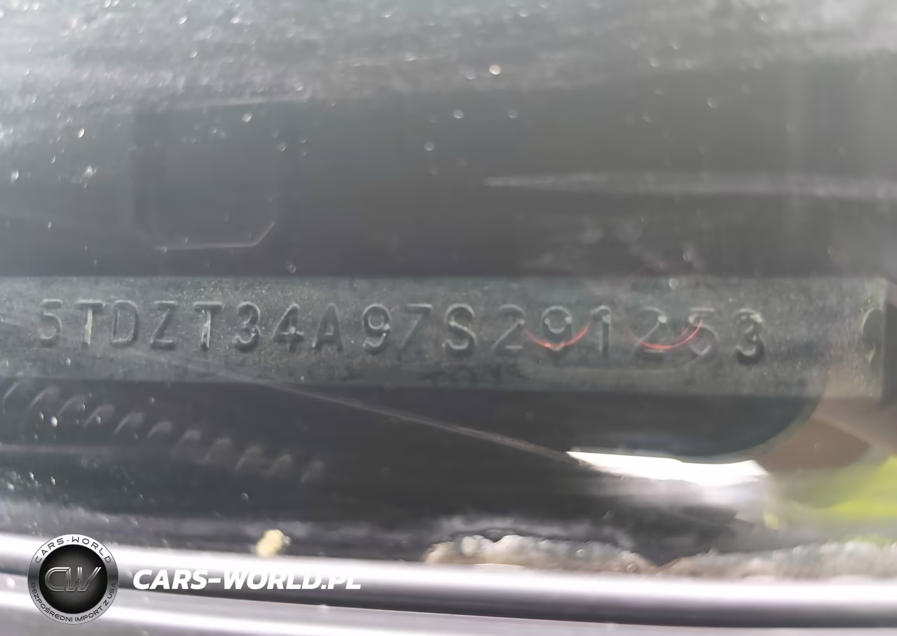 2007 Toyota Sequoia Sr5 VIN:5TDZT34A97S291253 - 9