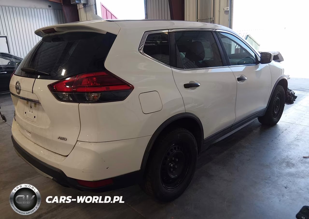 2017 Nissan Rogue S VIN:KNMAT2MV5HP561729 - 4
