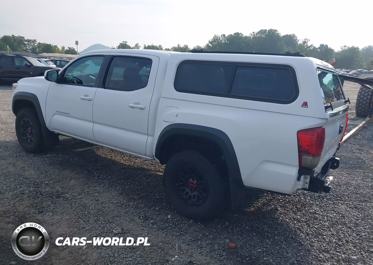 2017 Toyota Tacoma Trd Off Road VIN:3TMCZ5AN7HM084126 - 3