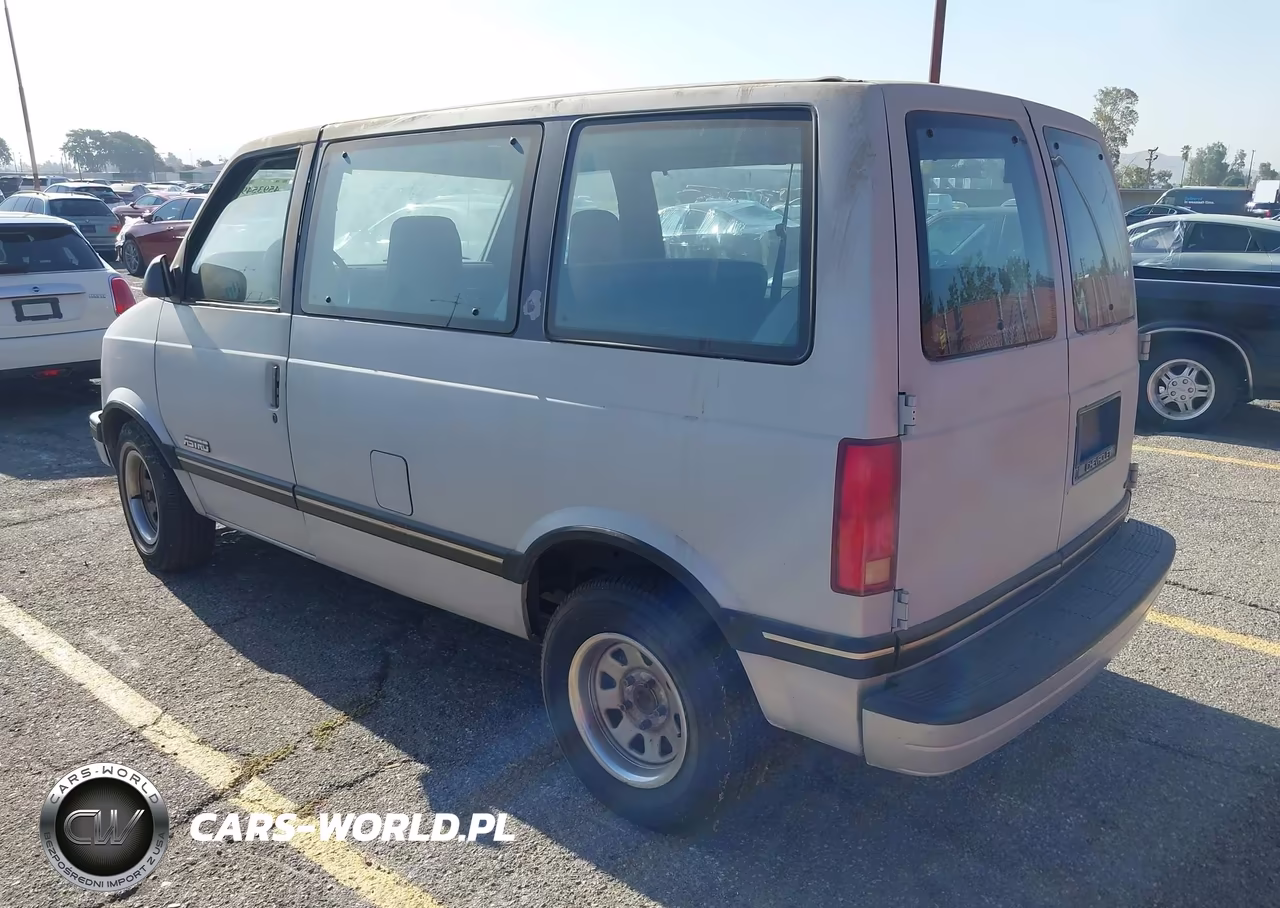 1991 Chevrolet Hu Van VIN:1GNDM15Z1MB122418 - 3