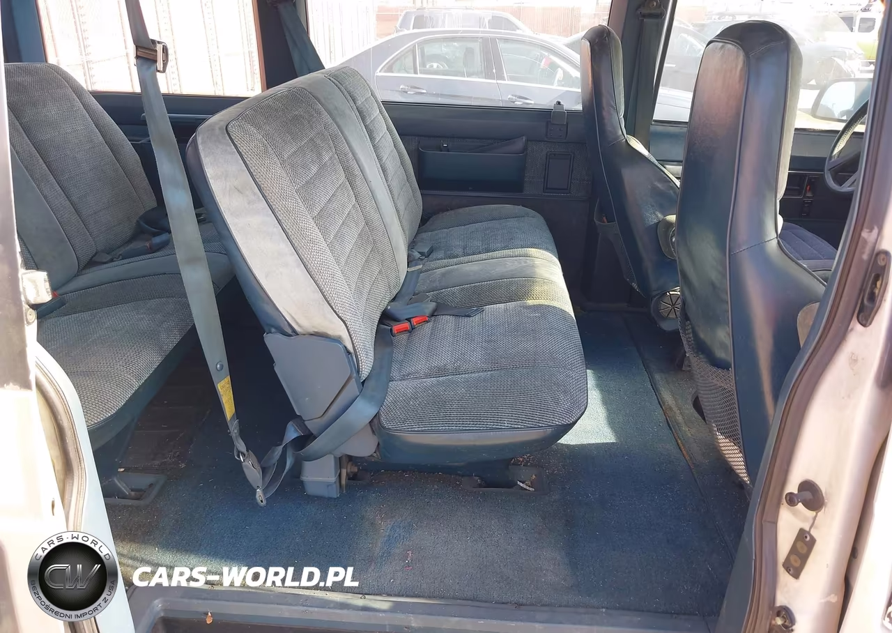 1991 Chevrolet Hu Van VIN:1GNDM15Z1MB122418 - 8