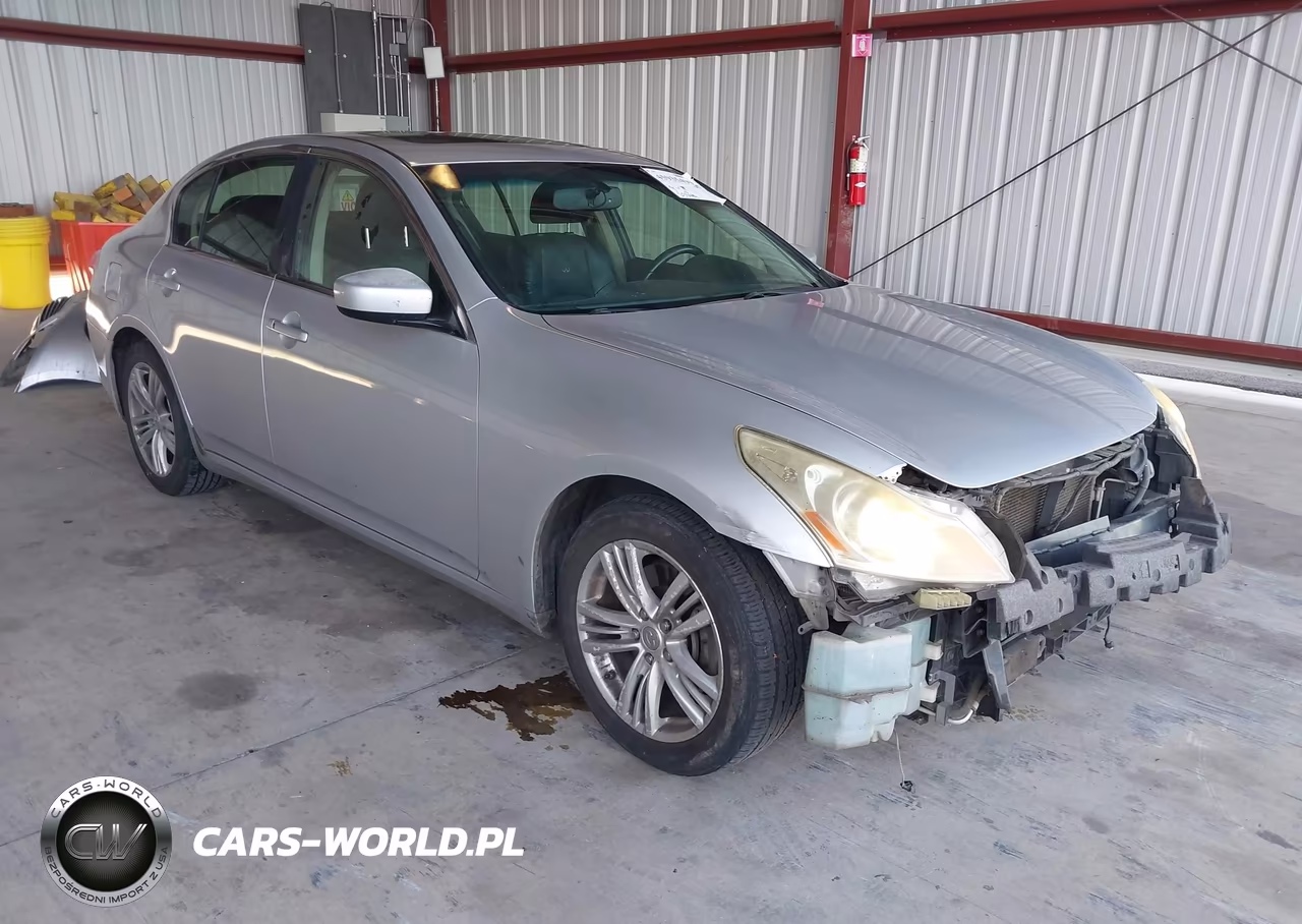 2011 Infiniti G37 Journey – zdjęcie 1 z 12
