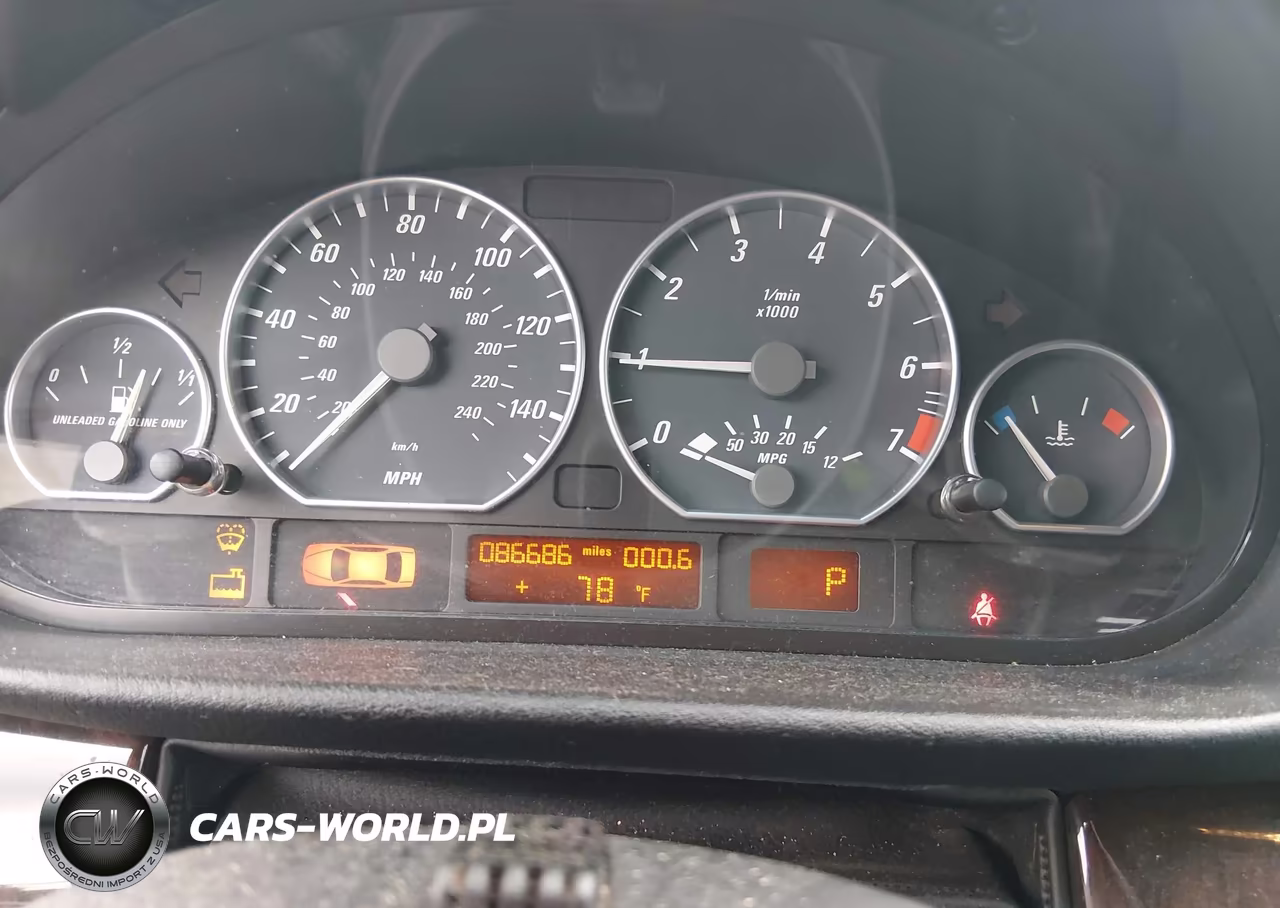 2005 BMW 330Ci VIN:WBABW53425PL52916 - 7