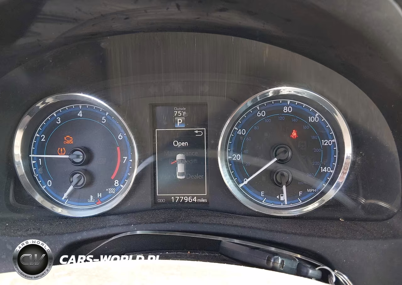 2018 Toyota Corolla Xle VIN:5YFBURHE2JP787073 - 7