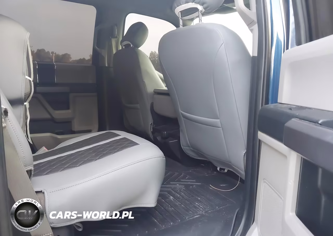 2020 Ford F-150 Xlt VIN:1FTEW1E42LKE07610 - 8