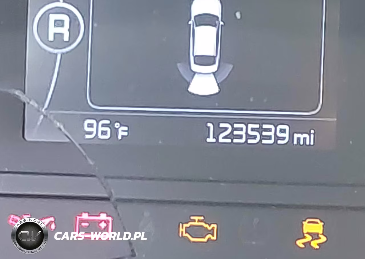 2018 Kia Optima Lx VIN:5XXGT4L35JG256265 - 16