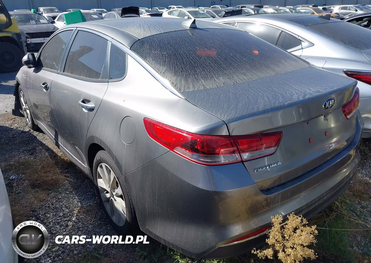 2018 Kia Optima Lx VIN:5XXGT4L35JG256265 - 3